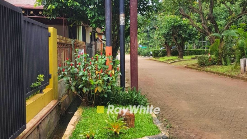 Dijual Rumah Asri Di Cinere