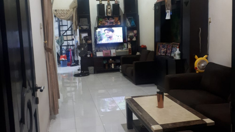 Rumah Dijual di Taman Kota - Jakarta Barat (Full Furnish)