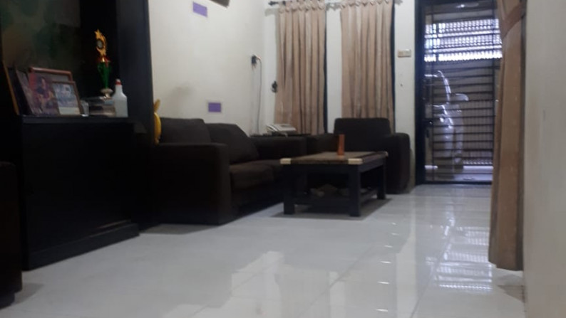 Rumah Dijual di Taman Kota - Jakarta Barat (Full Furnish)