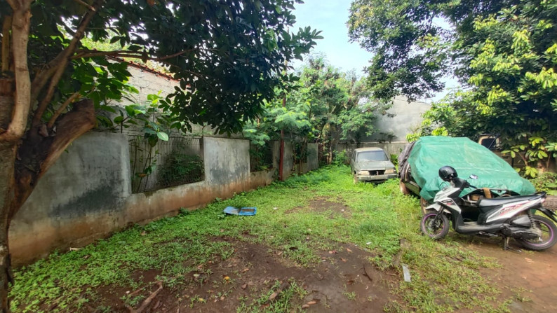 Tanah Ngantong Dekat Kampus UNPAM