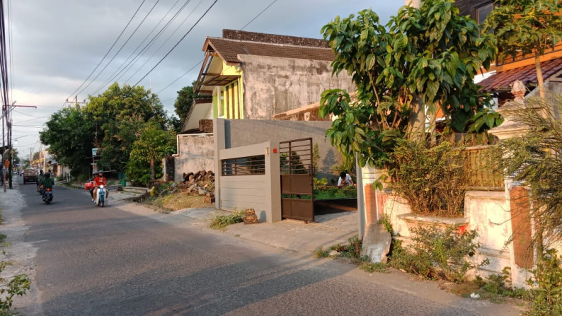 RUMAH MINIMALIS MODERN SIAP HUNI, LEMPONGSARI RAYA, DEKATAL-AZHAR, SLEMAN