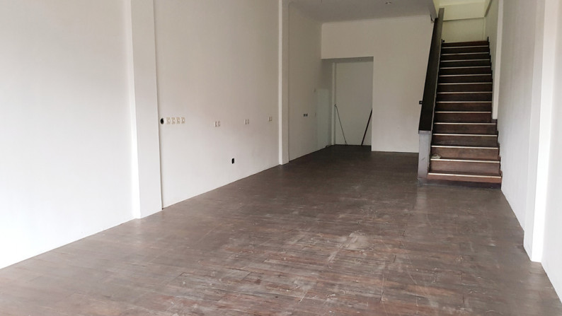 Disewa Ruko Di area Kemang