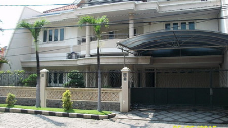 Rumah di Jemursari Selatan, Bagus + Terawat, Row Jalan Lebar, Siap Huni, Bisa untuk Rumah Tinggal / Kantor / Usaha dsb