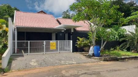 FOR SALE Rumah di Ciputat Timur