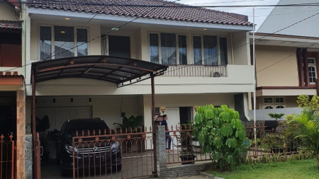 Rumah Cantik,siap huni,nyaman dii Bumi Bintaro Permai Jakarta Selatan