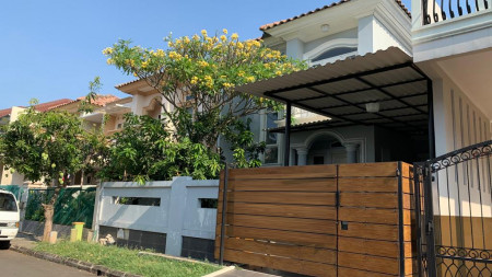 Rumah Siap Huni, Semi Furnish di Puspita Loka, BSD