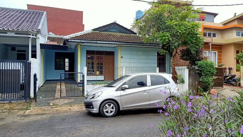 Dijual rumah di Pamulang Permai 1