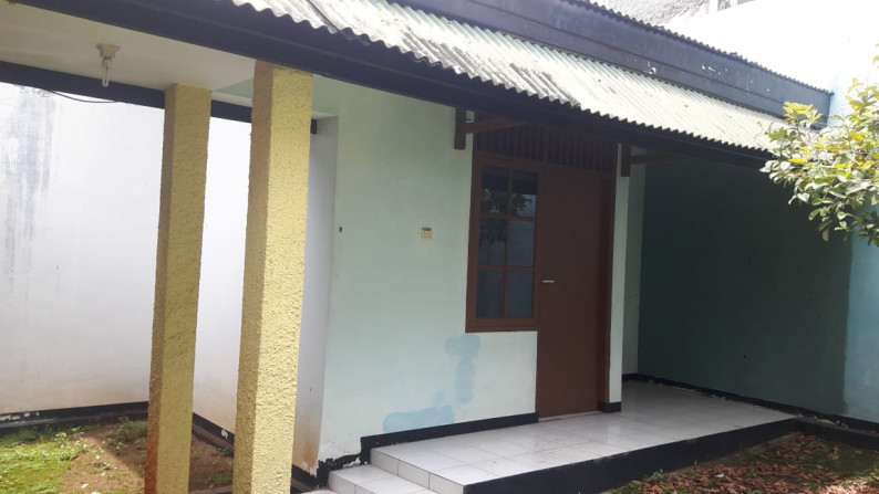 Dijual rumah di Pamulang Permai 1