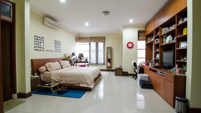 Rumah Mewah Cipete Gaharu Cocok Untuk Invest #AW