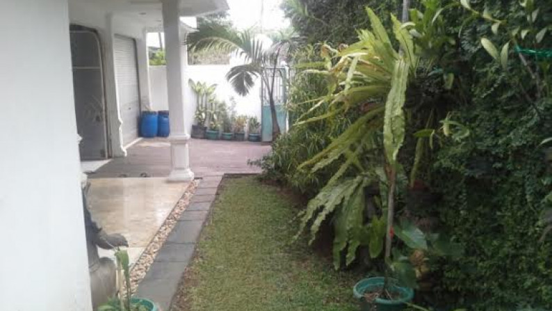 Rumah di Bangka Kemang #AW