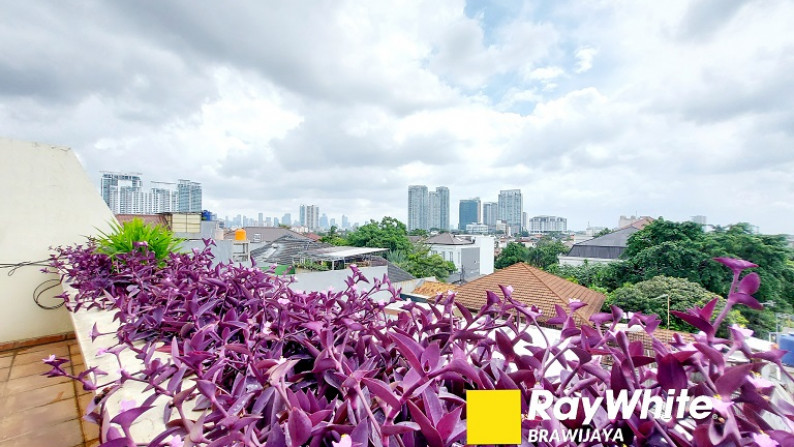 Rumah di Cipete Utara, Kebayoran Baru, Jakarta Selatan, Dekat Antasari dan MRT Haji Nawi, Bebas Banjir, SHM