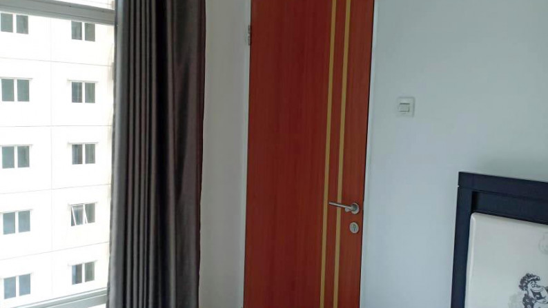 Sewa Apartemen 2 BR, Hook/Pojok, Furnished, View City & Suramadu, Siap Huni