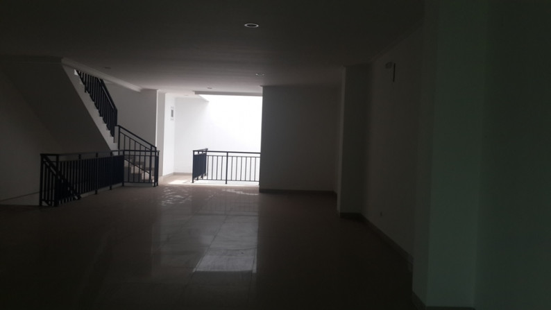 ruko sektor 5 menteng bintaro #AW