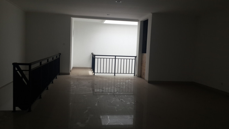 ruko sektor 5 menteng bintaro #AW