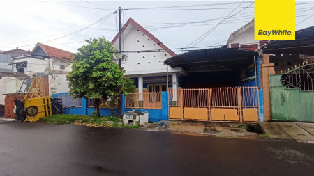 Rumah Bratang Ngagel Surabaya