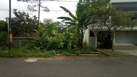 TANAH SAWAH SELUAS 660 METER PERSEGI, DI JL RAYA BERINGIN, MAGUWOHARJO