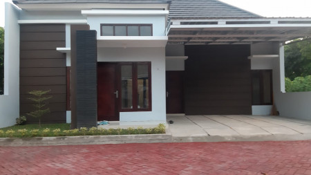 RUMAH SIAP BANGUN, DI JALAN NGRAJEK-KETINGAN DEKAT WESTLAKE RESORT