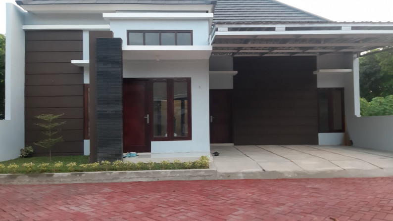 RUMAH SIAP BANGUN, DI JALAN NGRAJEK-KETINGAN DEKAT WESTLAKE RESORT