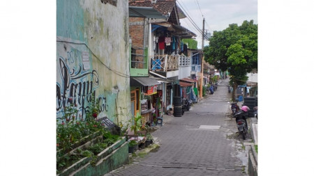 TANAH SELUAS 595 METER PERSEGI DI GONDOLAYU LOR, DEKAT TUGU YOGYAKARTA