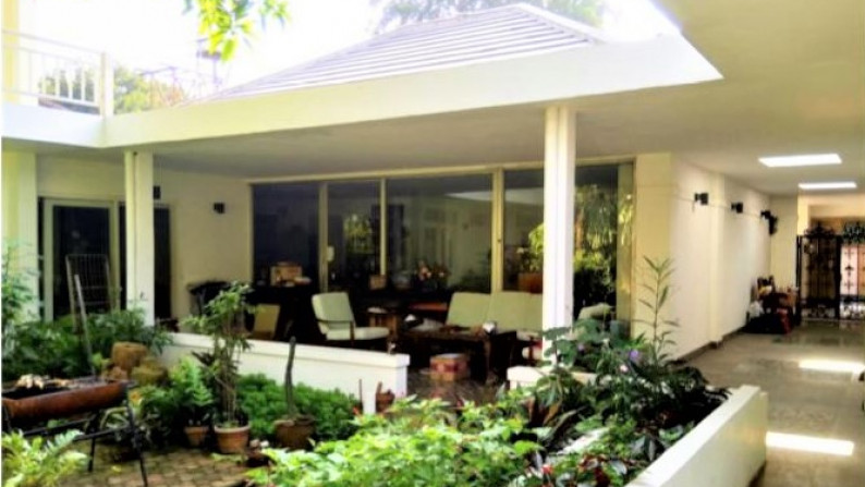 Jual Rumah Modern nuansa Bali di Cipete Jakarta Selatan