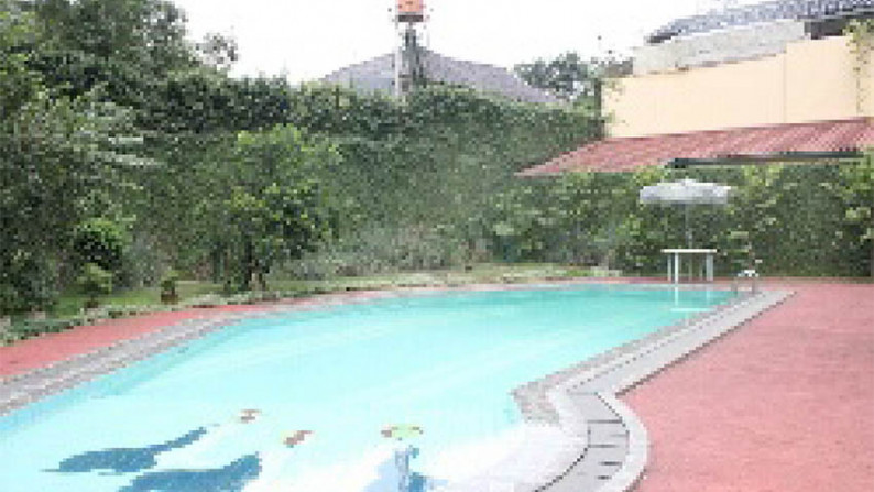 Rumah Jl Pangkalan Jati, Cinere Depok, Luas 1.138m2