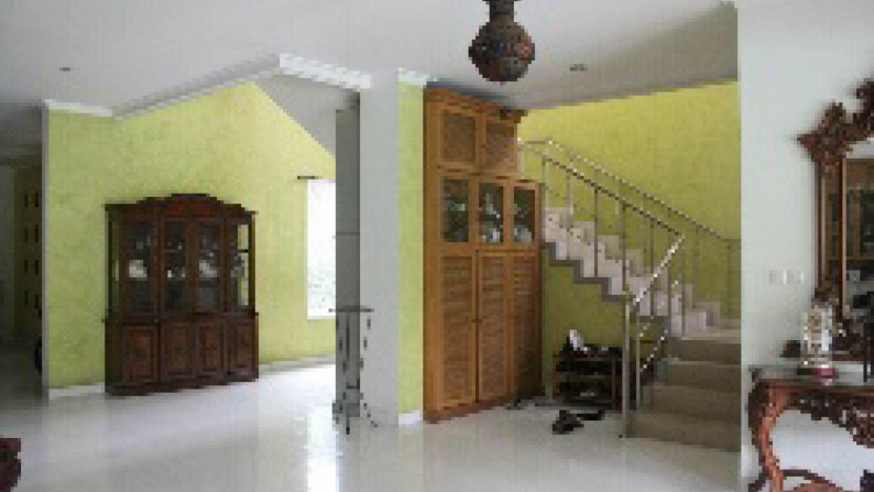 Rumah Jl Pangkalan Jati, Cinere Depok, Luas 1.138m2