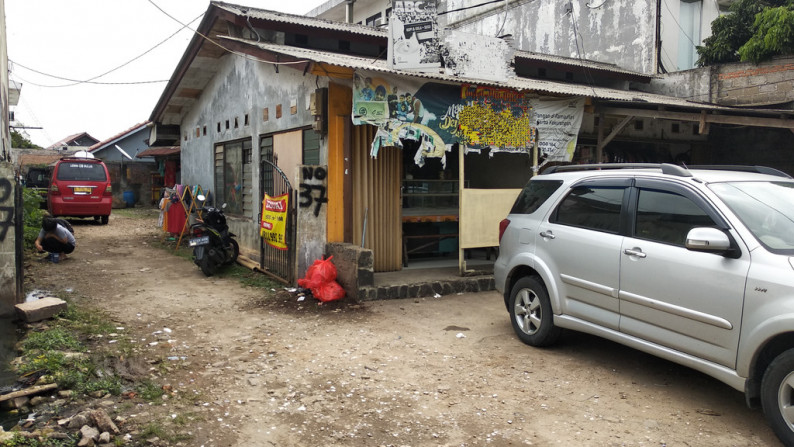 Dijual rumah kost, sewa kios, rumah tinggal di Pahlawan, Rempoa, Ciputat, Banten.