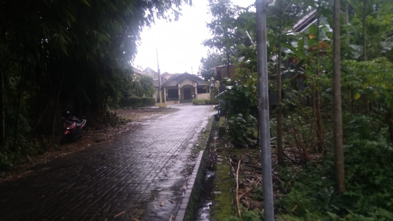 TANAH STRATEGIS DI DEKAT KAMPUS UII, NGAGLIK, SLEMAN