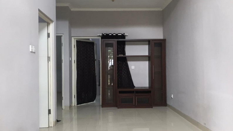 Rumah Cantik, Asri di cluster strategis sekitar Bintaro