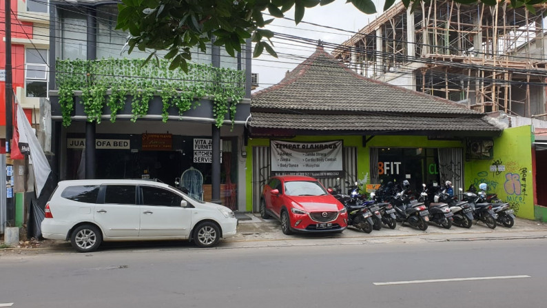 Ruko Lokasi Strategis dan Pinggir Jalan Raya @Ciledug