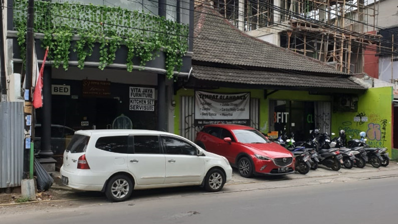 Ruko Lokasi Strategis dan Pinggir Jalan Raya @Ciledug