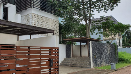 Rumah Bagus Di Cluster Exclusive Bukit Menteng, Bintaro Jaya