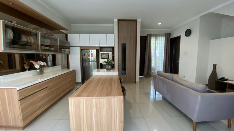 Rumah Bagus Di Discovery Serenity, Bintaro Jaya