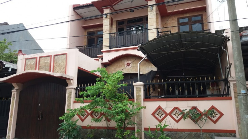 Rumah Dijual Sakura Regency Ketintang Surabaya