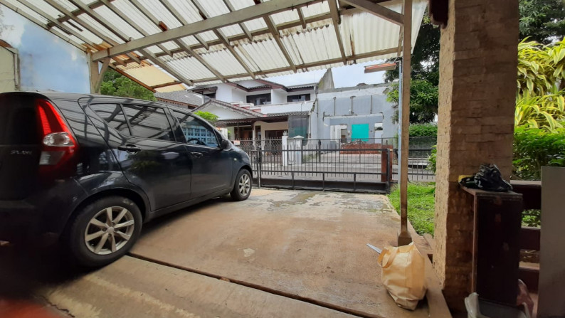 Rumah Lokasi Strategis, Halaman Luas @Komp Unilever, Rempoa