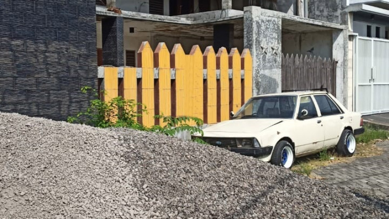 Dijual Murah Rumah 2 lantai di Gayung Kebonsari, Surabaya