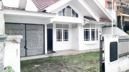 Rumah Siap Huni dan Lokasi Strategis @Jati Makmur, Pondok Gede