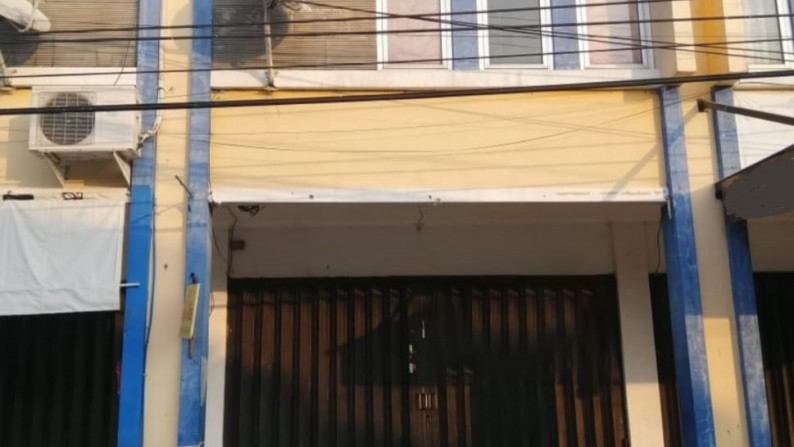 Ruko 2 lantai Dijual di Graha Juanda, Sidoarjo