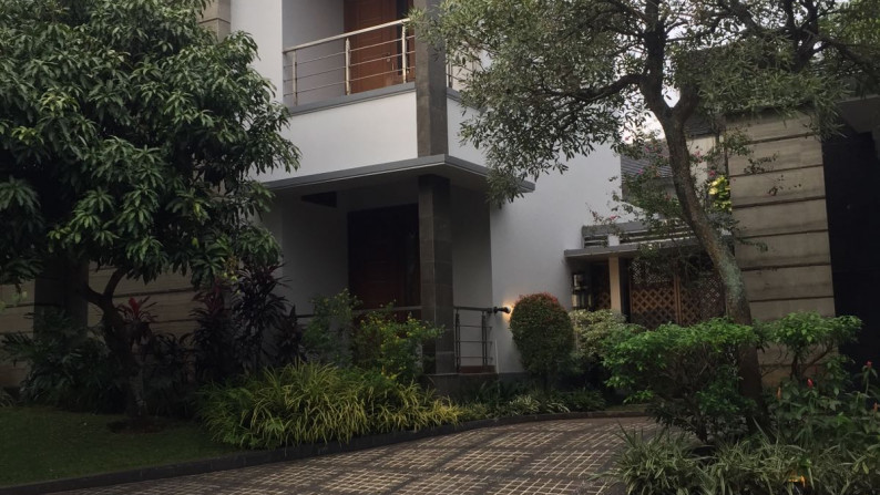 Rumah Cantik,Standar 4 Lantai di Bintaro Jaya 7