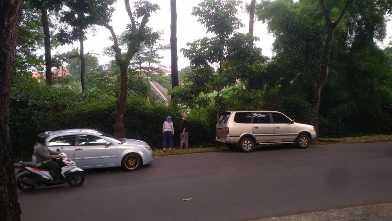 Tanah Lokasi dalam Komplek Elite di Villa Cinere Mas