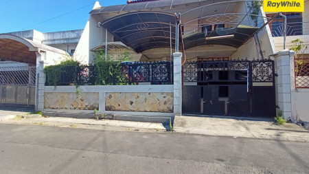 Dijual Rumah 2 lantai di Jl Lebak Arum, Surabaya