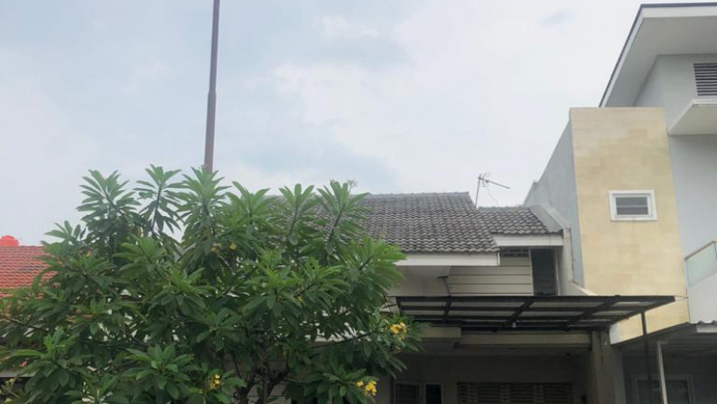 Jual Rumah Intercon Taman Kebon Jeruk, Good Deal, Turun HArgaa