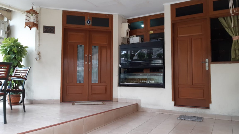 Jual Rumah BIntaro Sektor 2 Lokasi Tenang