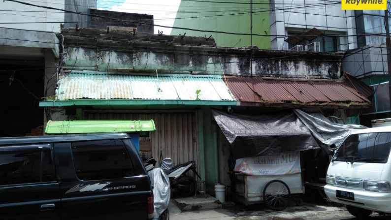Dijual Ruko di Jalan Slompretan, Surabaya