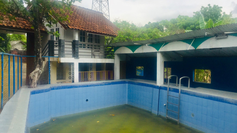 RUMAH DAN HOME STAY DI PERUM KANOMAN, SELATAN STPN GODEAN, SLEMAN