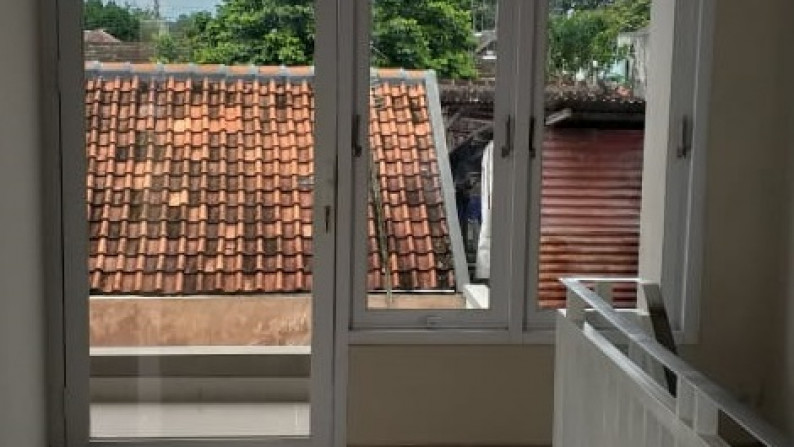 RUMAH MINIMALIS BARU SIAP HUNI, DALAM CLUSTER, DEKAT SMA 7 MUHAMMADIYAH YOGYAKARTA