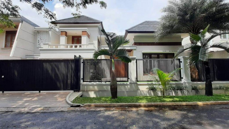 RUMAH KEREN + S.POLL SEMI FURNISHED DALAM CLUSTER  DI AREA ELITE BINTARO JAYA  SEKTOR 9