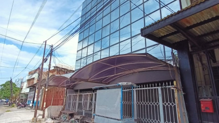 Dijual Ruko 3 lantai di Barata Jaya, Surabaya