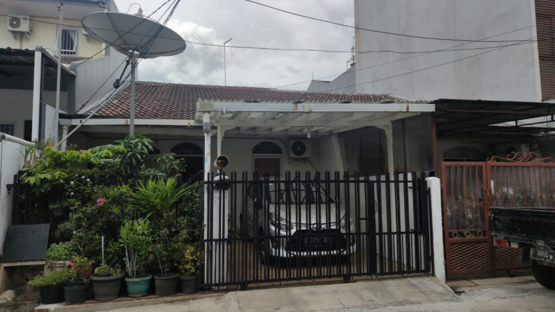 Rumah rapi standard di Kelapa Gading