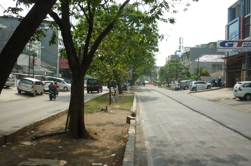 Ruko siap pakai di lokasi strategis Jl. Muara karang Raya  - 0039-HEN